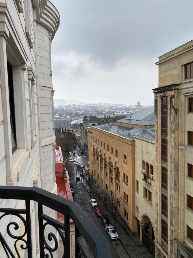 Parliament On Rustaveli Studio 第比利斯 外观 照片